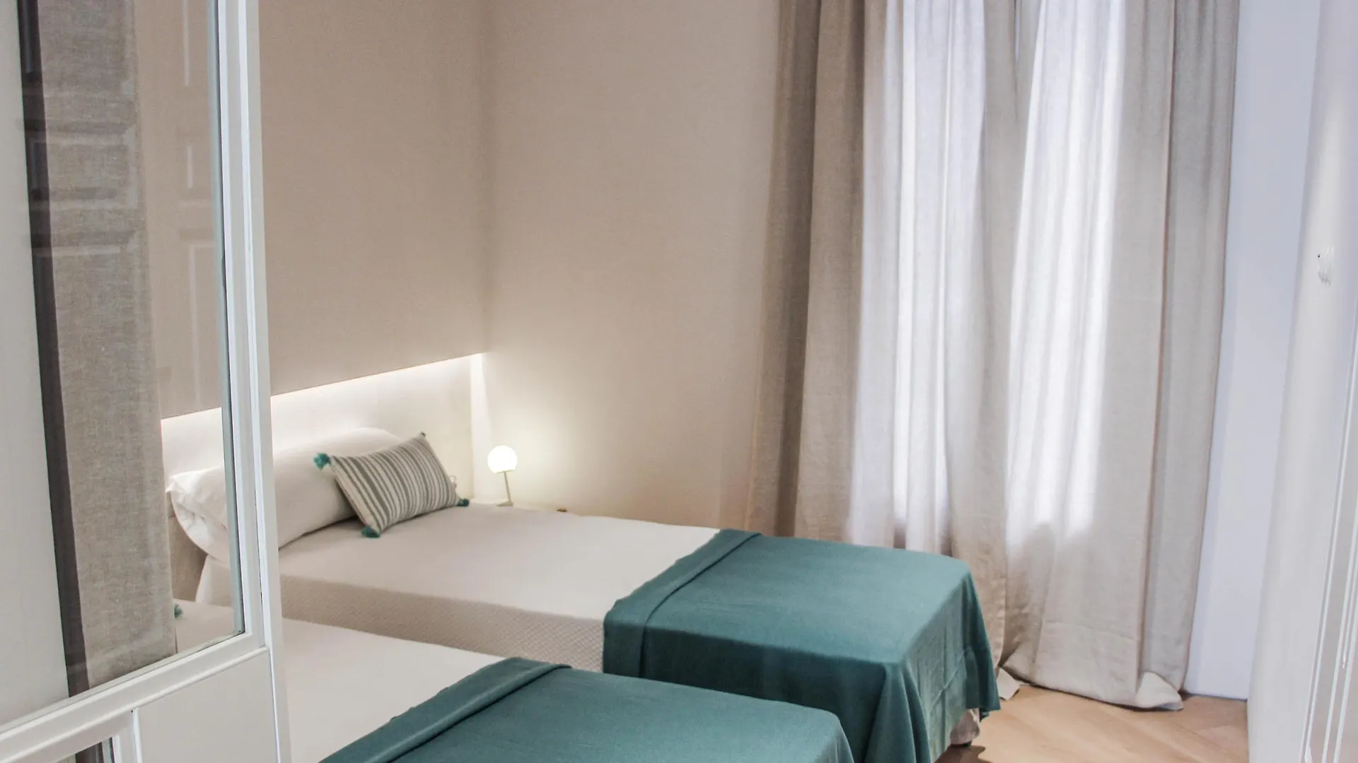 Apartamento The Boc Suites Palma de Mallorca España